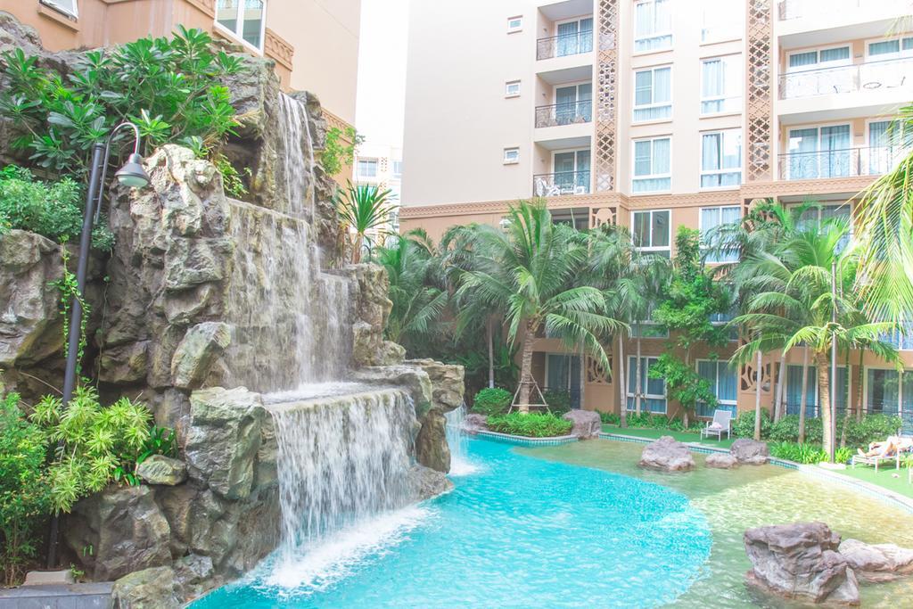 Atlantis Condo Resort Pattaya By Lj Pantai Jomtien Bagian luar foto
