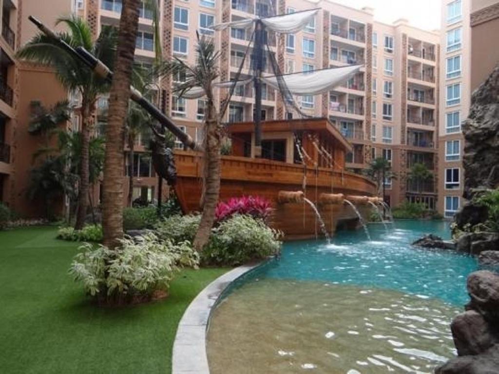 Atlantis Condo Resort Pattaya By Lj Pantai Jomtien Bagian luar foto