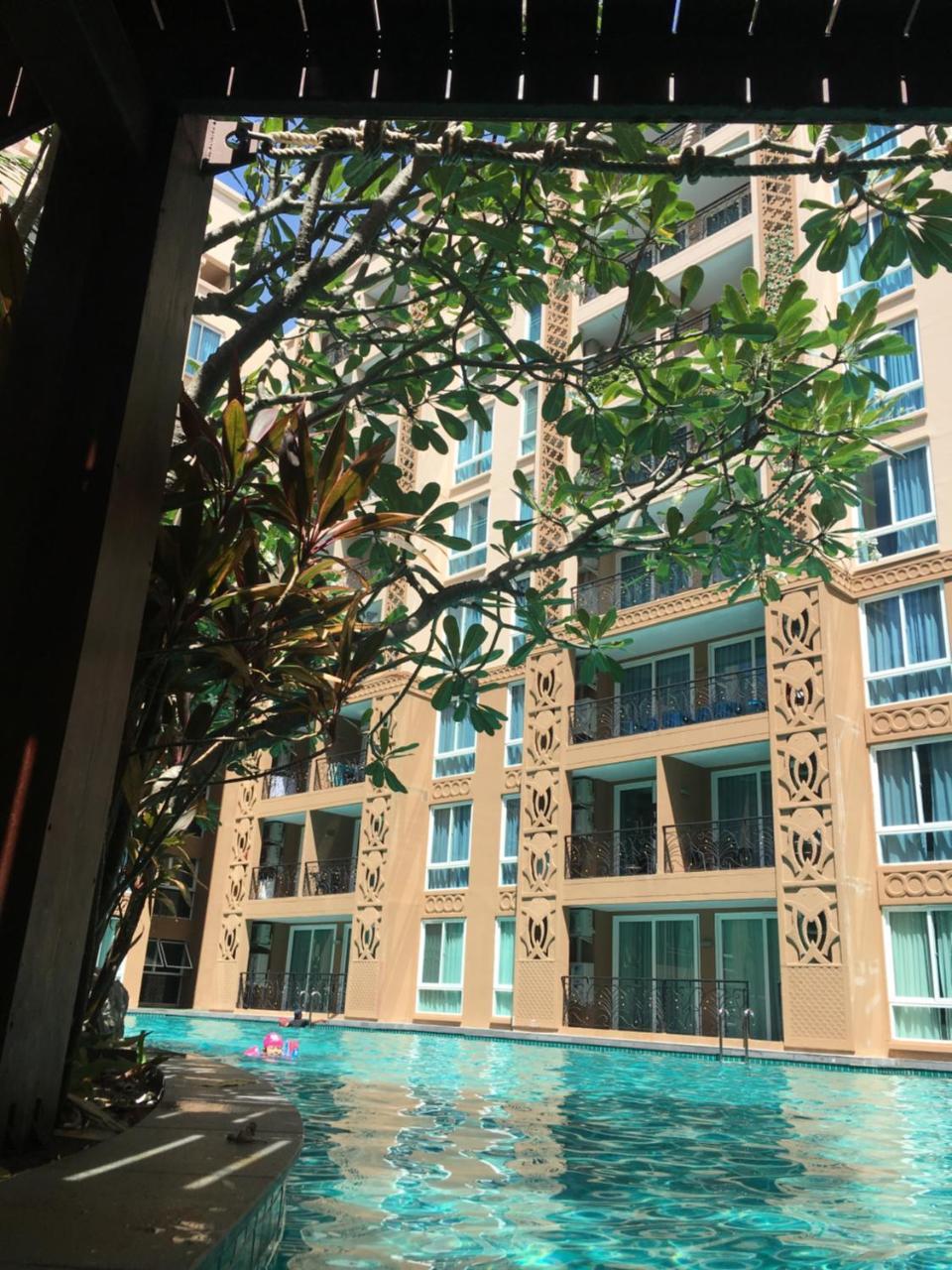 Atlantis Condo Resort Pattaya By Lj Pantai Jomtien Bagian luar foto